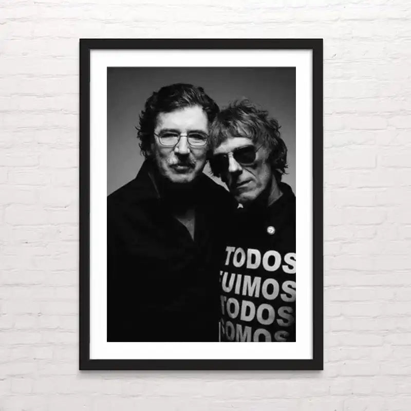 Póster artístico de Charly García y Spinetta en blanco y negro – Posterinc Studio